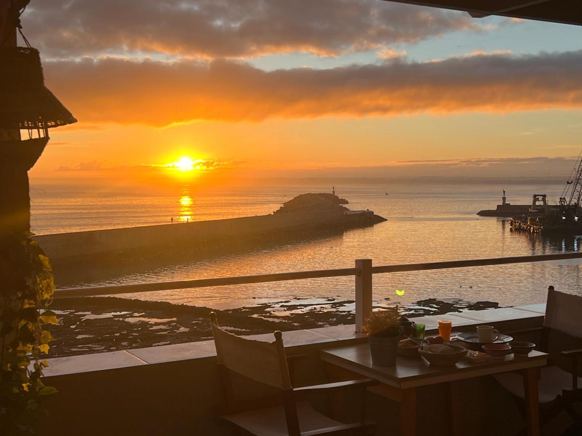 Art Riad Au Bord De La Mer 2 アル・ジャディーダ エクステリア 写真